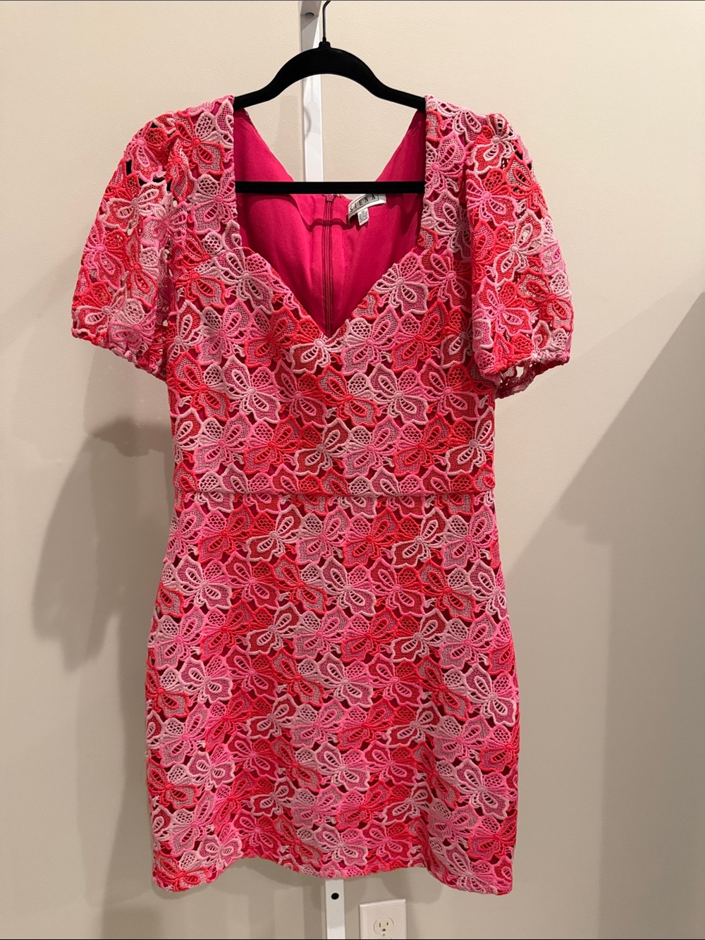 Siena Embroidered Puff Sleeved Dress